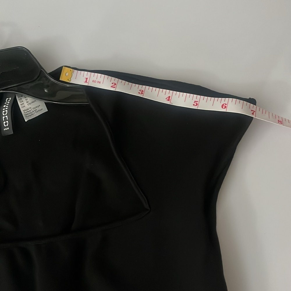 h&m divided Black capped sleeve top with square neckline - Picture 10 of 10
